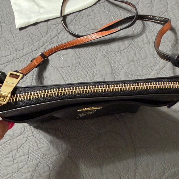 Coach Disney Minnie Mouse crossbody - Picture 4 of 8